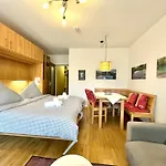 Montana Haus, * Oberstdorf
