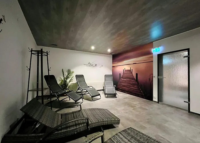 Montana Haus, * Όμπερσντορφ