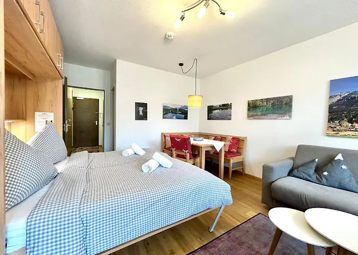 Montana Haus, * Όμπερσντορφ